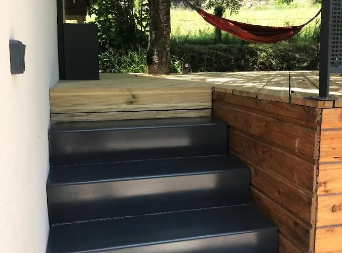 Dans Le Sud Aveyron Апартаменты