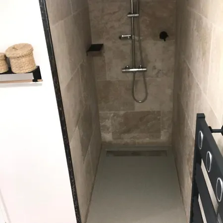 Apartment Dans Le Sud Aveyron Saint-Affrique